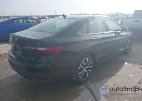 2025 Volkswagen Jetta 1.5T Se from USA, damaged, VIN 3VW7X7BU3SM085271